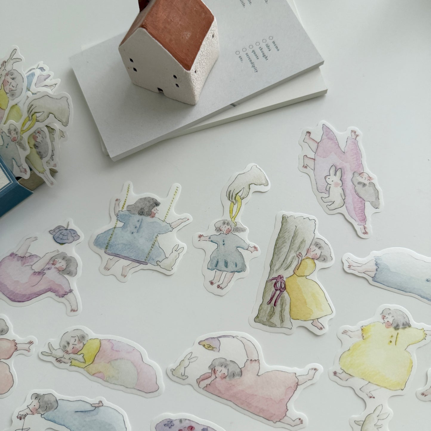 Dodolulu Lazy Day Comforts Die-cut Matchbox Stickers