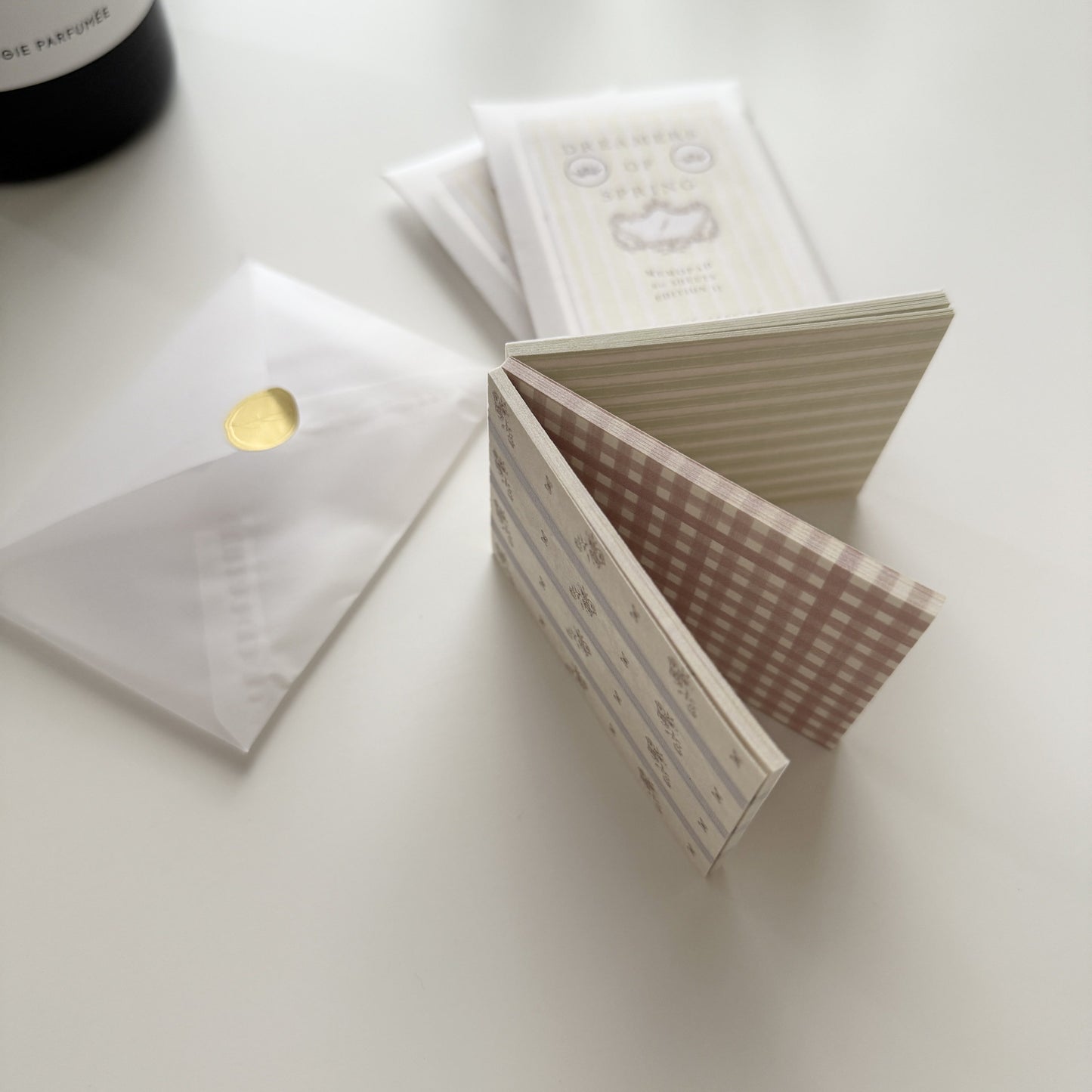 Jieyanow Atelier Dreamers of Spring Memo Pad ( Edition II )