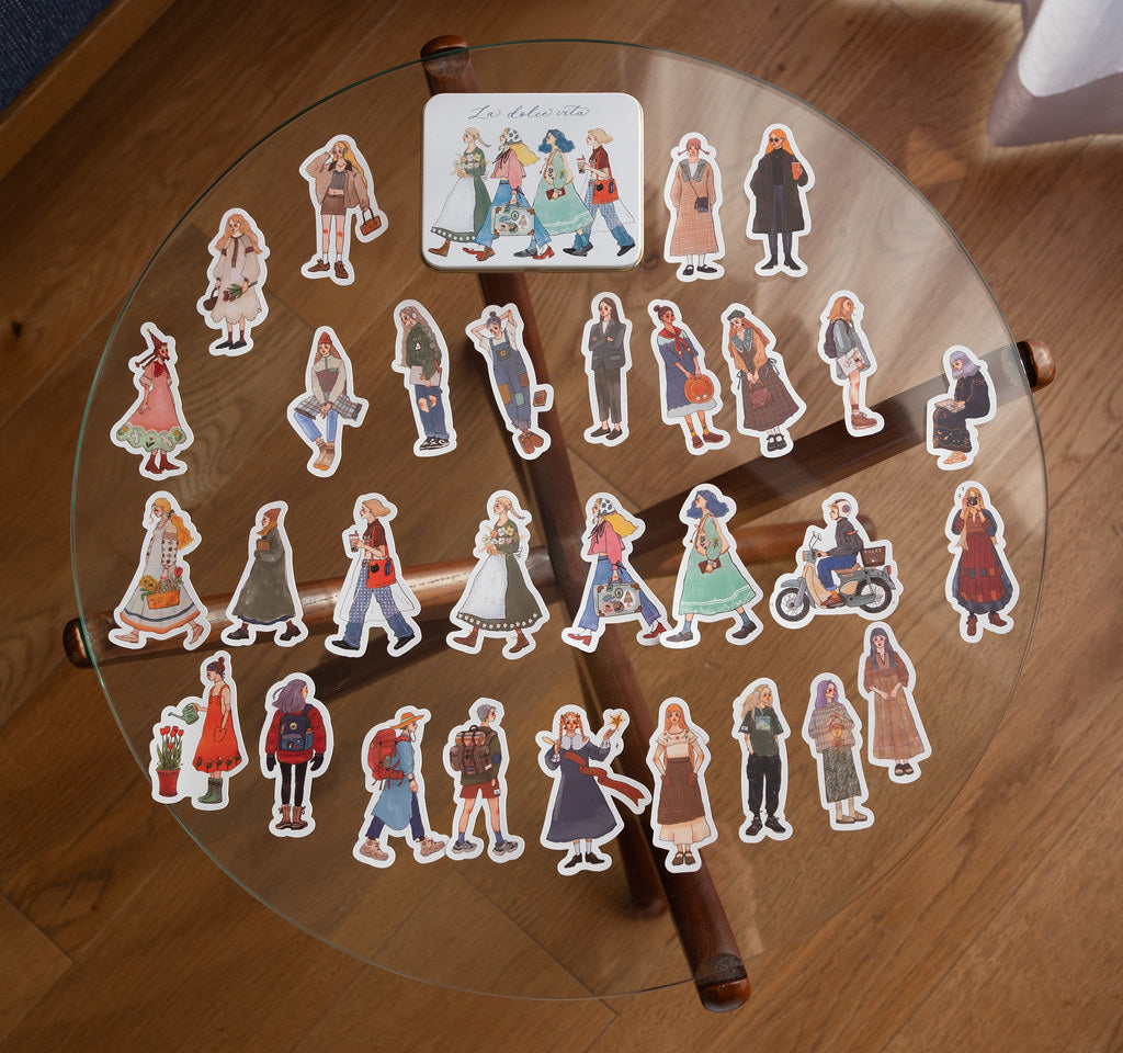 La Dolce Vita We Move Forward Happily Sticker Set in Tin