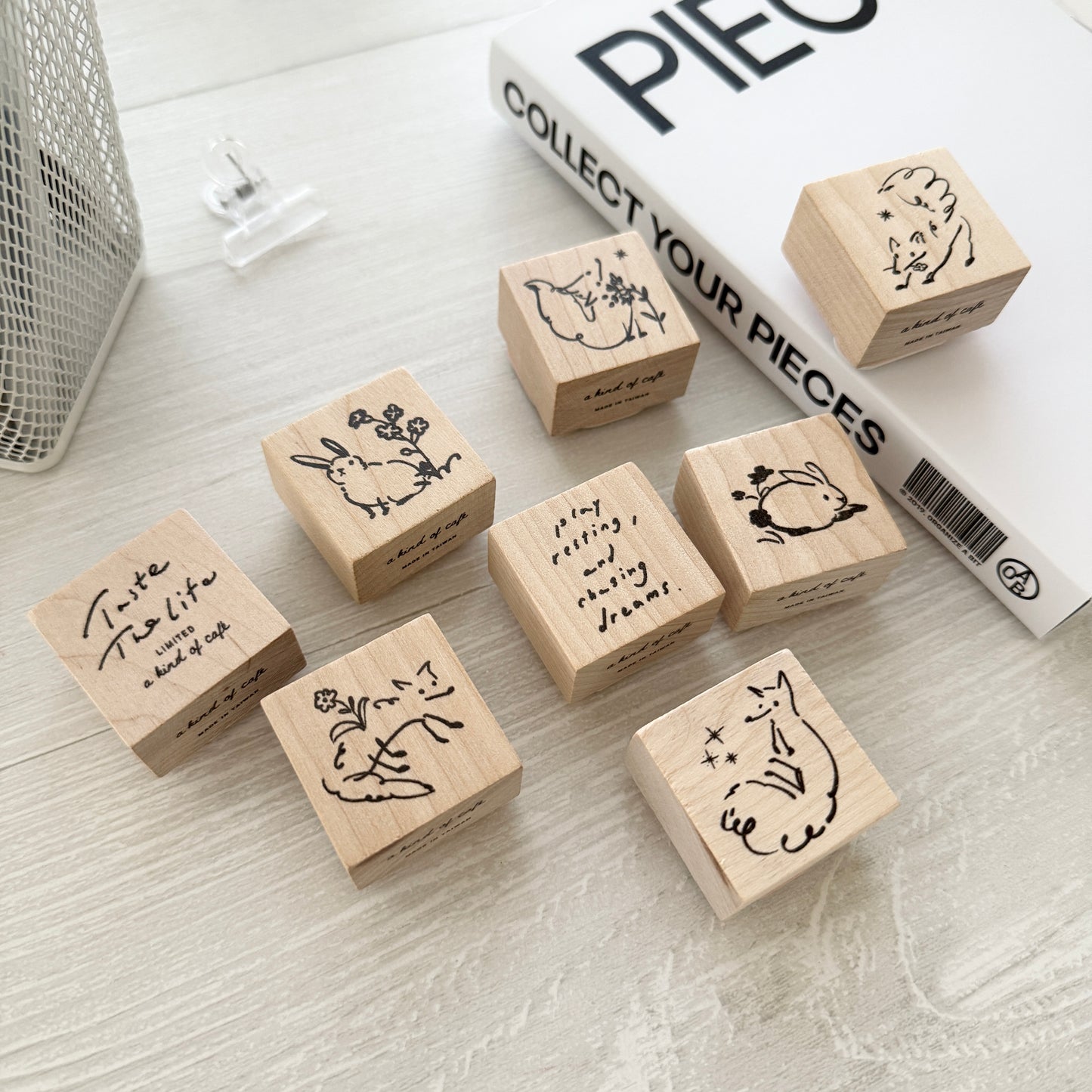 A Kind of Café Humming Breeze Stamp Set