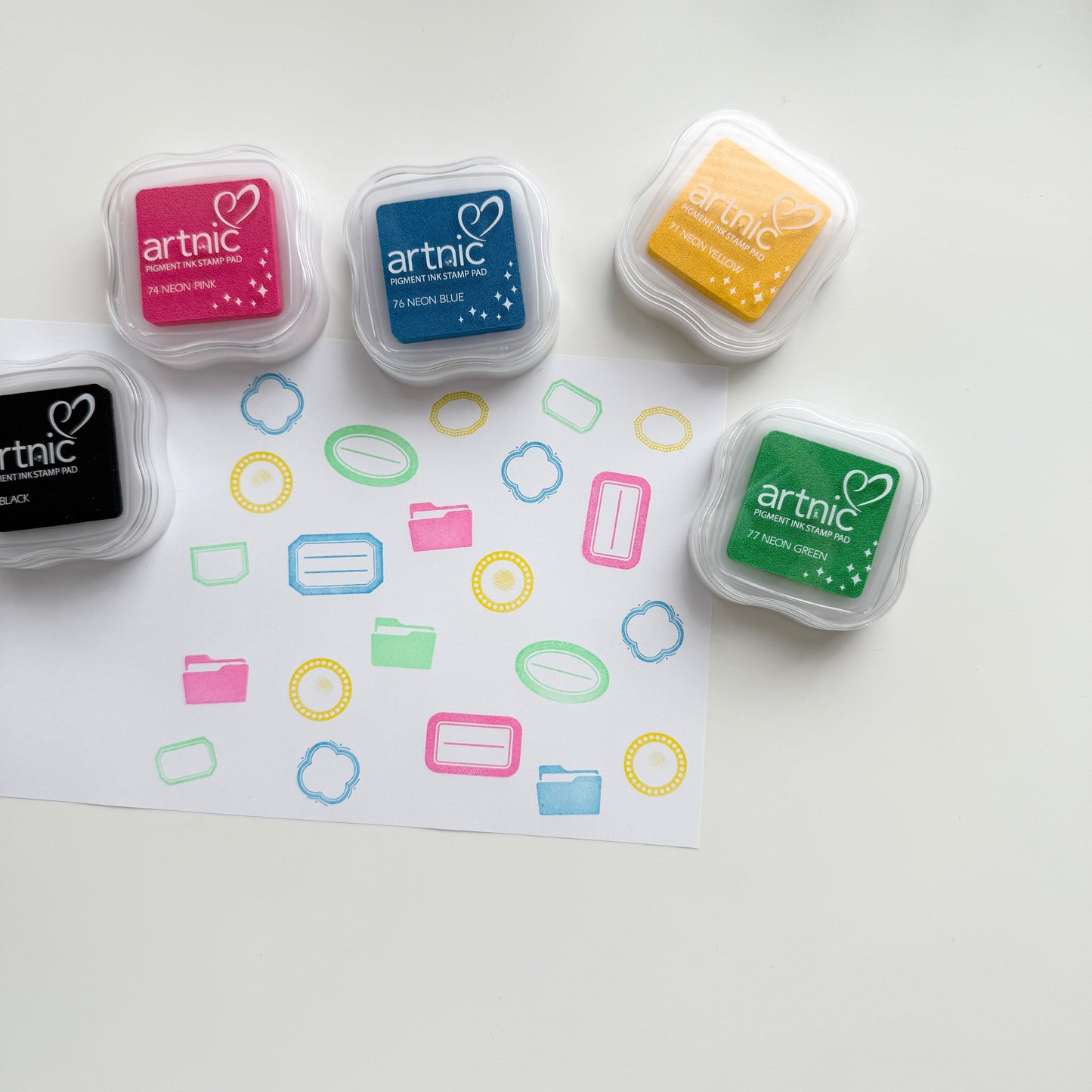 Artnic Neon Ink Pad // 5 Colors