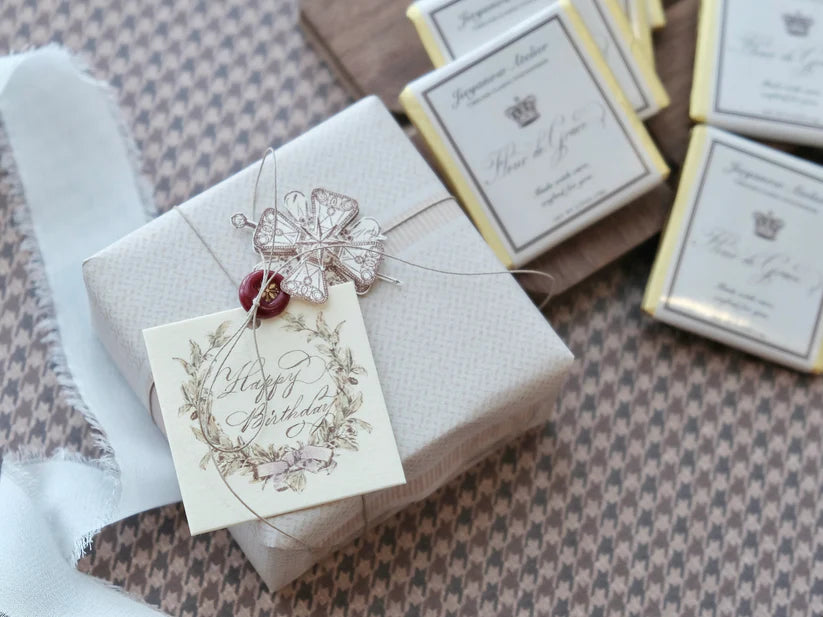 Jieyanow Atelier Fleur de Grace Artisan Sheets / 2 Designs