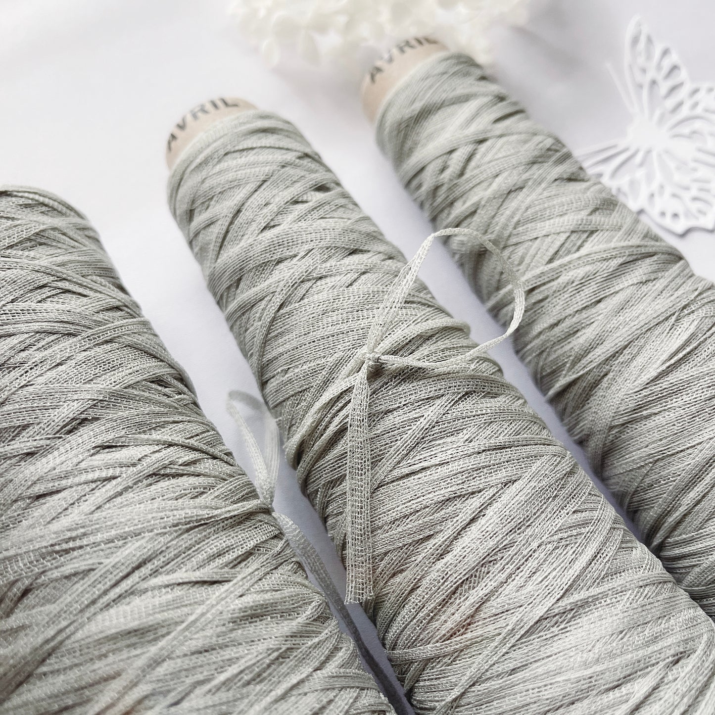 AVRIL Yarn MESH// Gray