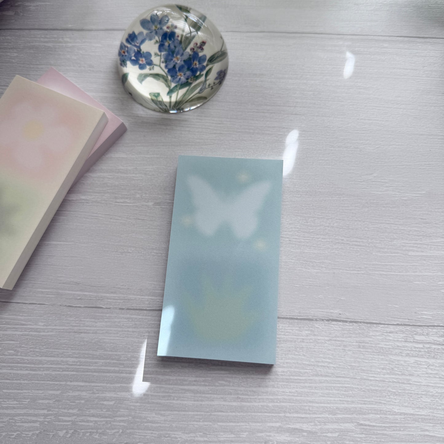 Organize a bit Blurry Memo Pad / 3 Designs