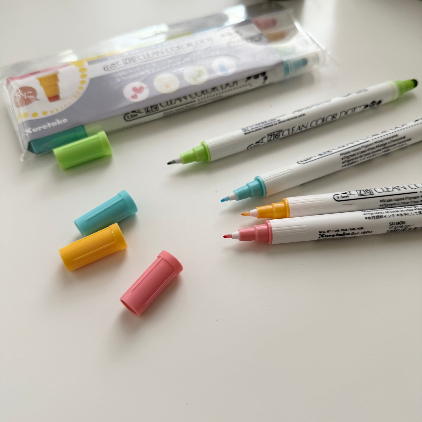 ZIG Clean Color Dot Twin Tip Set