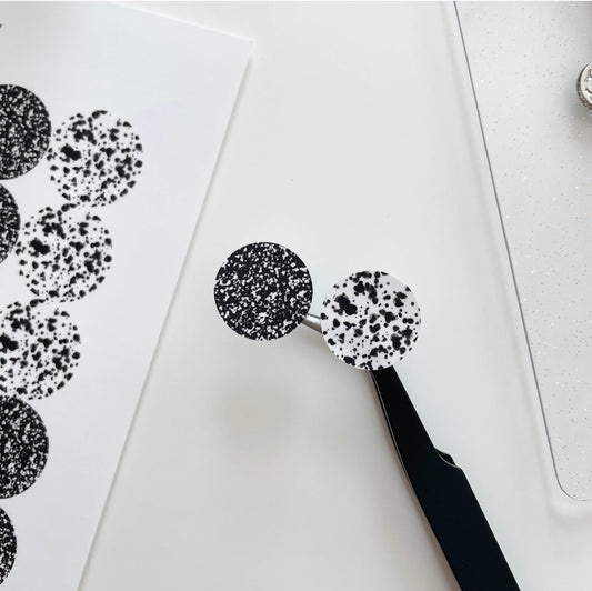 fromsawol Circle Pattern Sticker | 2 Options