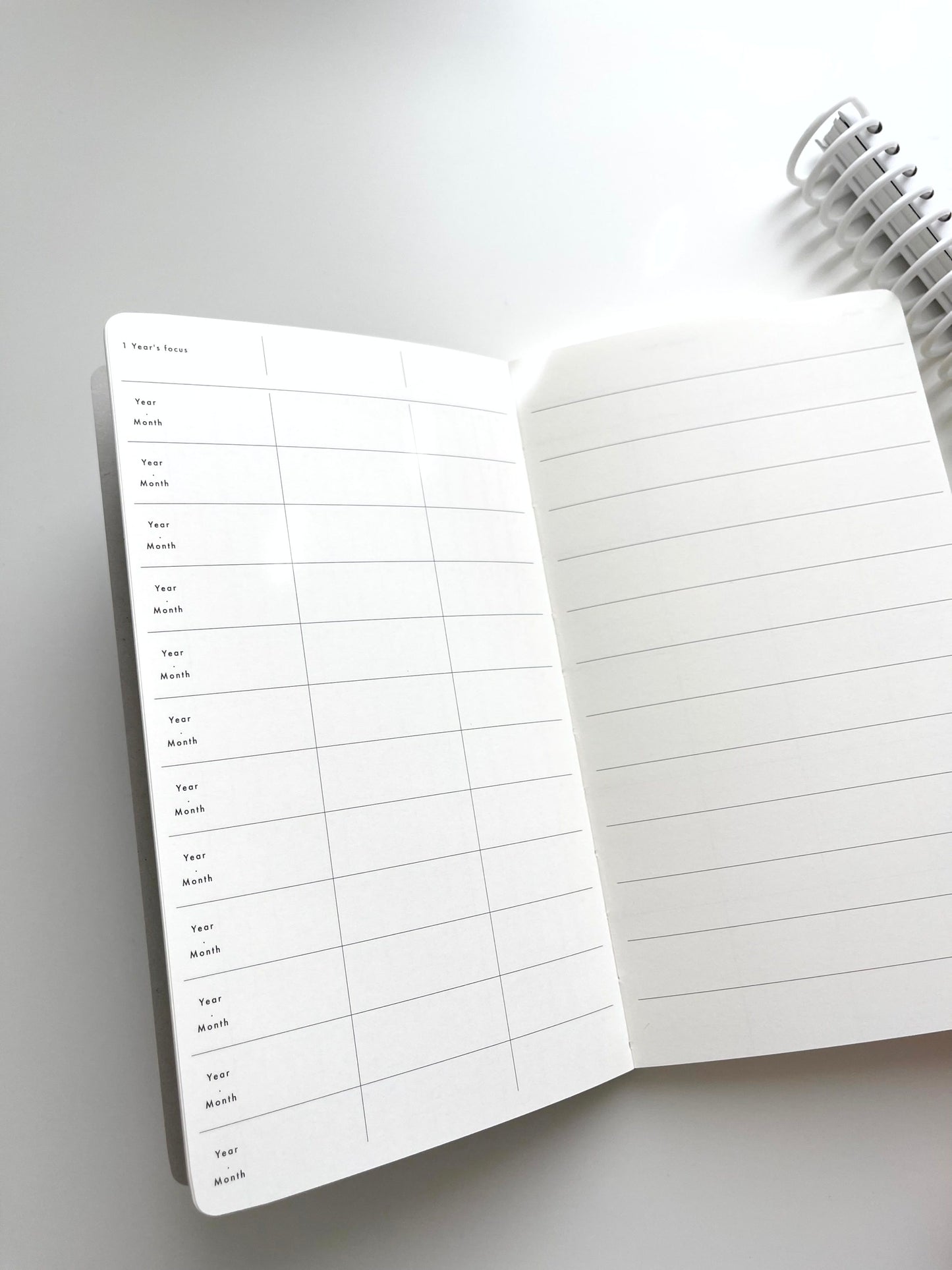 [ PRE-ORDER ] Analogue Keeper Space Diary / 6 month