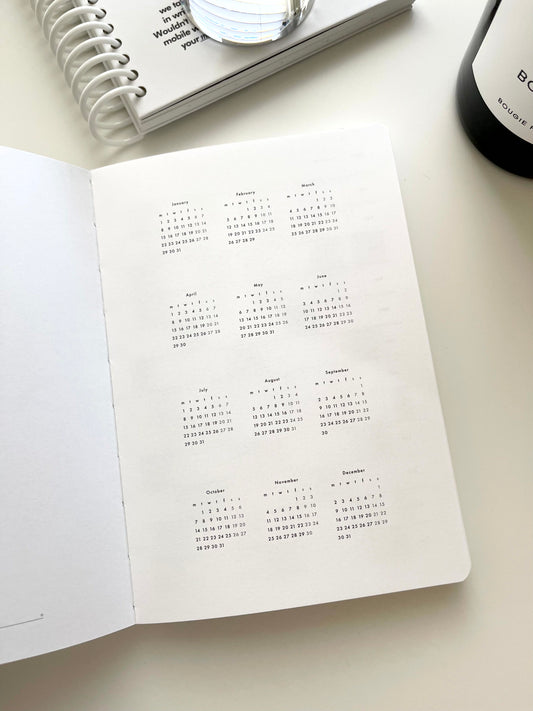 [ PRE-ORDER ] Analogue Keeper 2026 Daily Journal