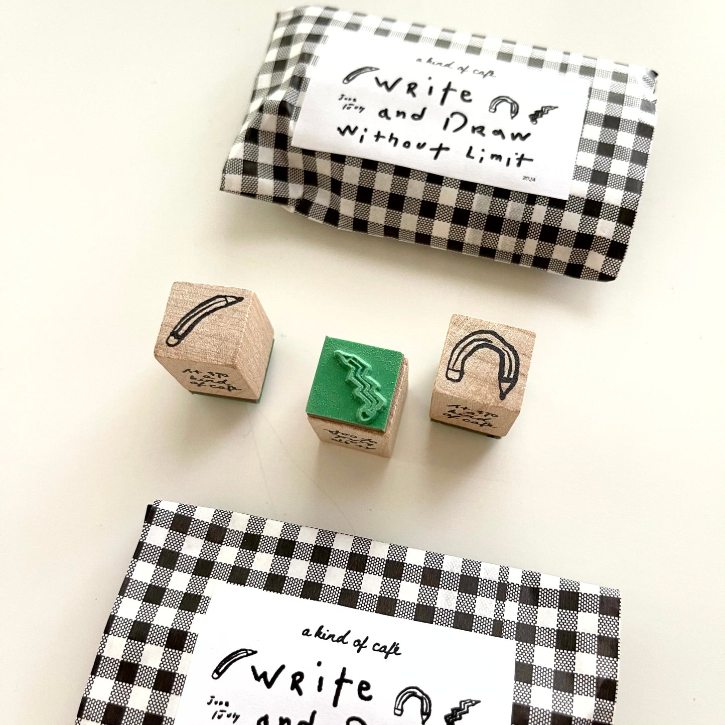 A kind of café The Three Squiggle Pens Rubber Stamp Set