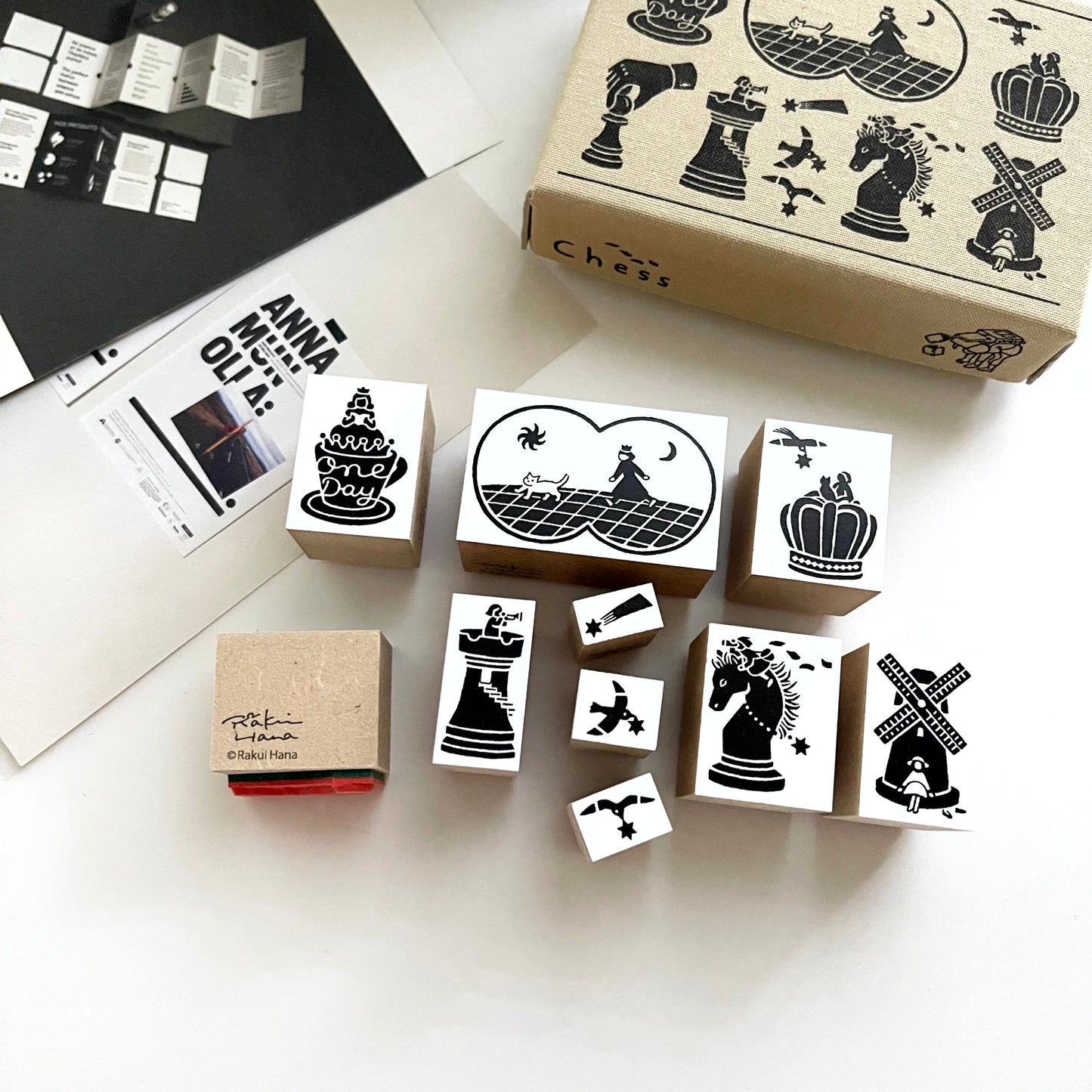 Rakui Hana Chess Stamp Set