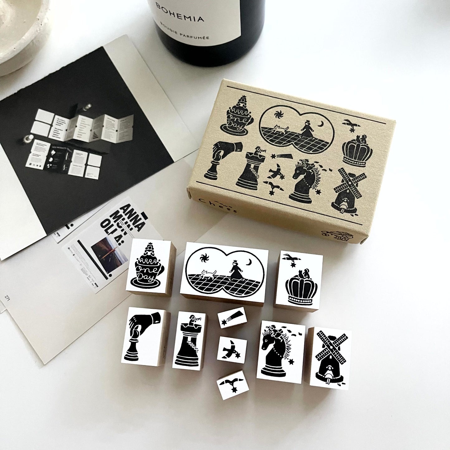 Rakui Hana Chess Stamp Set