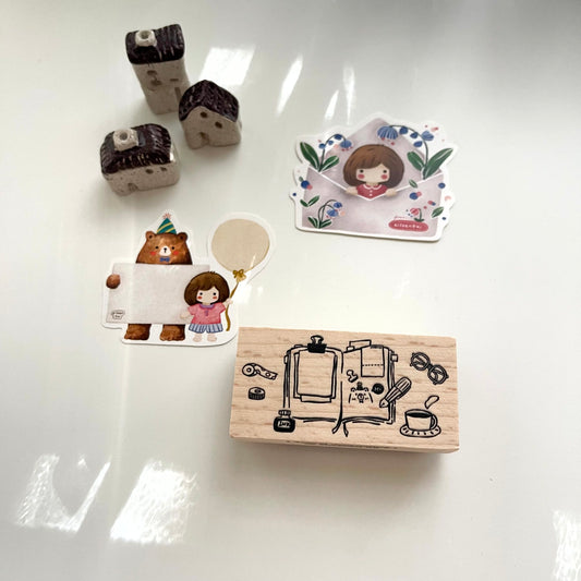 EileenTai.85 Bear Journal Rubber Stamp