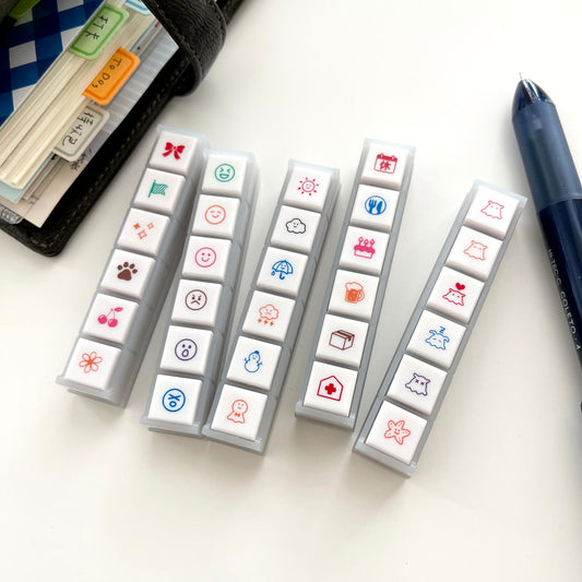 Pochitto 6 Stamps / 5 Designs