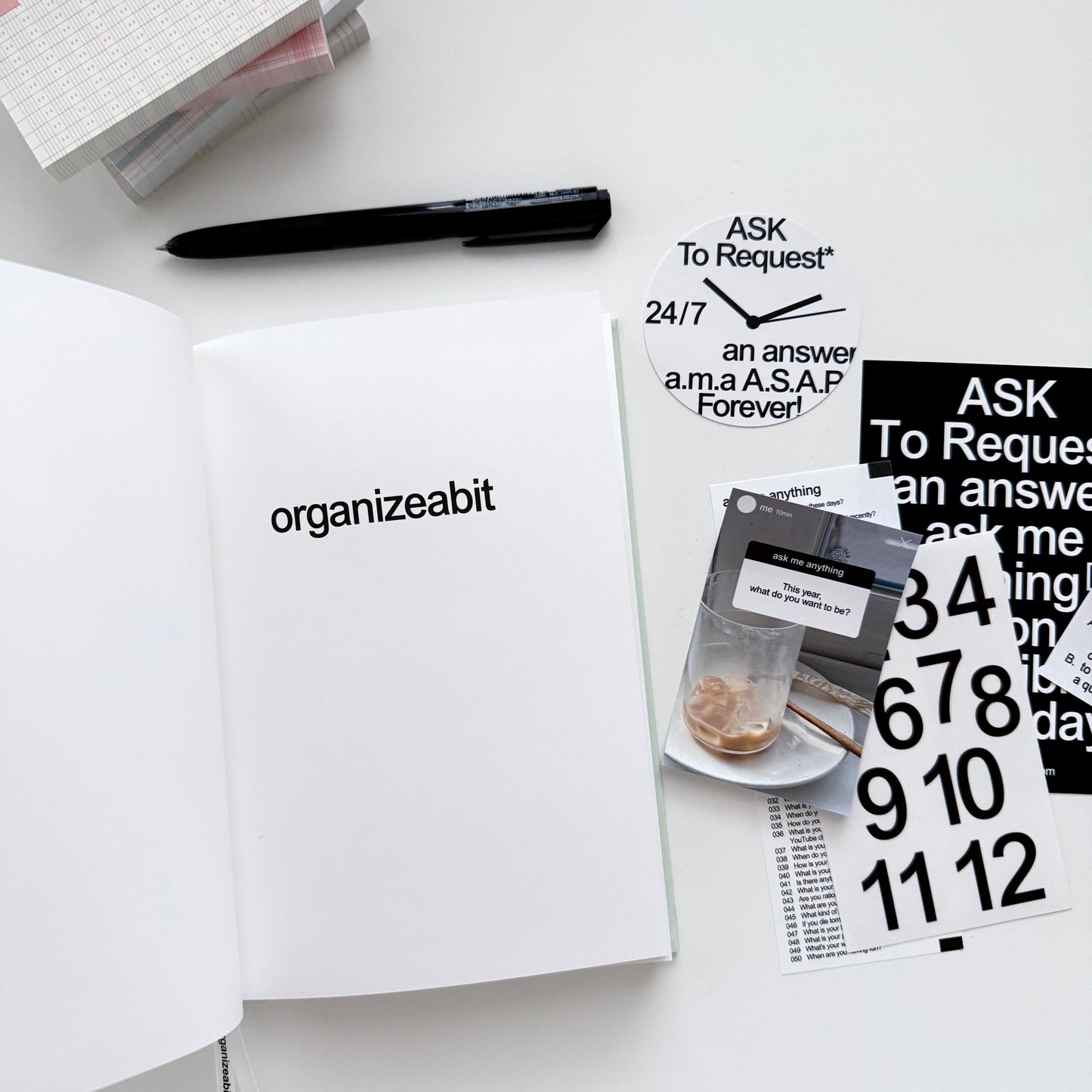 Organize a bit ASK Undated 1 Year Diary / Melon