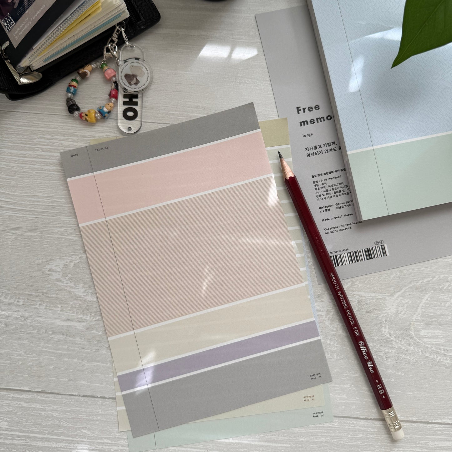 Analogue Keeper 2025 NEW Free Memo / 3 Sizes