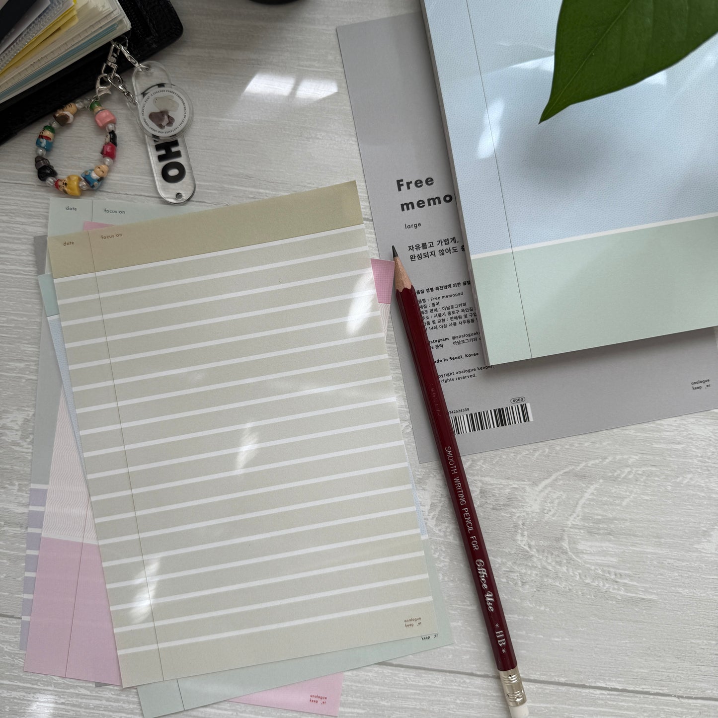 Analogue Keeper 2025 NEW Free Memo / 3 Sizes