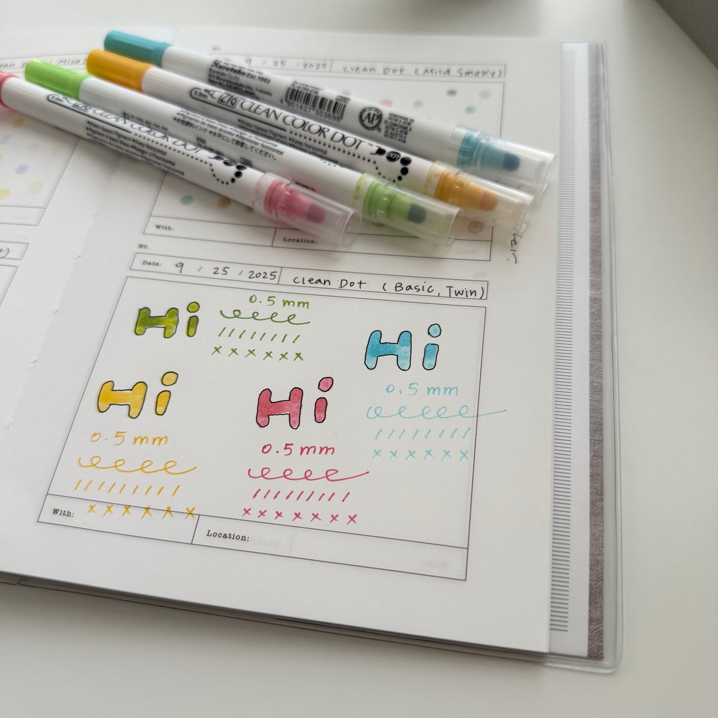 ZIG Clean Color Dot Twin Tip Set