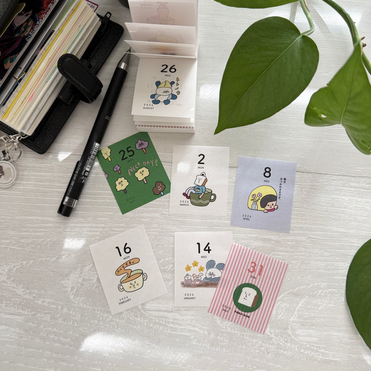 Hanko Makkey 2026 Mini Daily Calendar