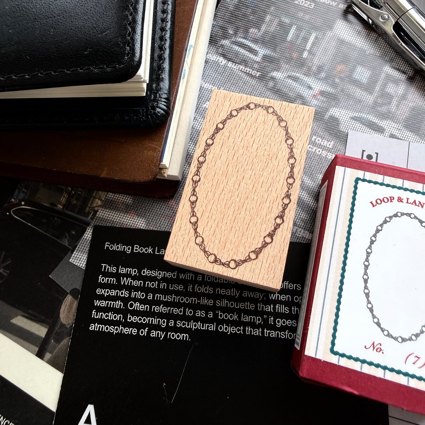 kurukynki Loop & Lantern Beads Frame Rubber Stamp