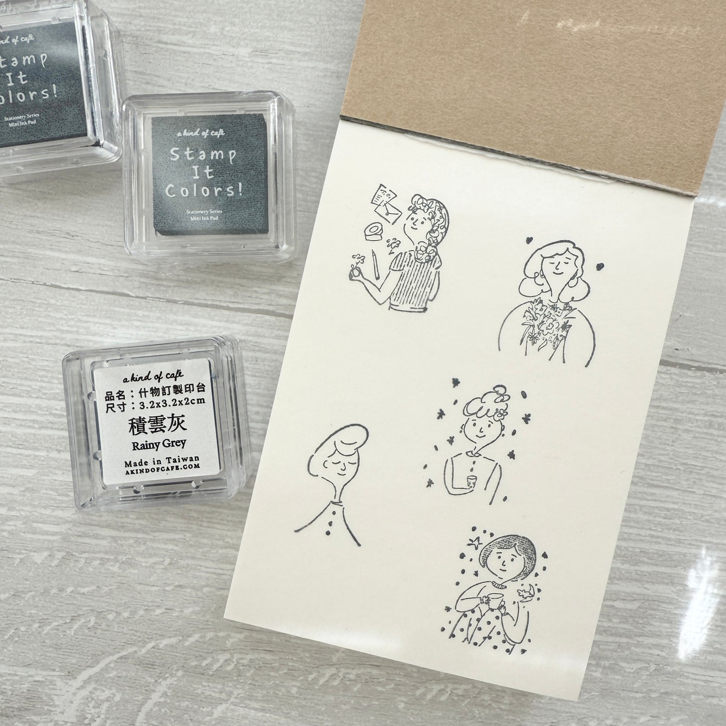 A kind of cafe Stamp it Colors Ink Pad / Rainy Grey