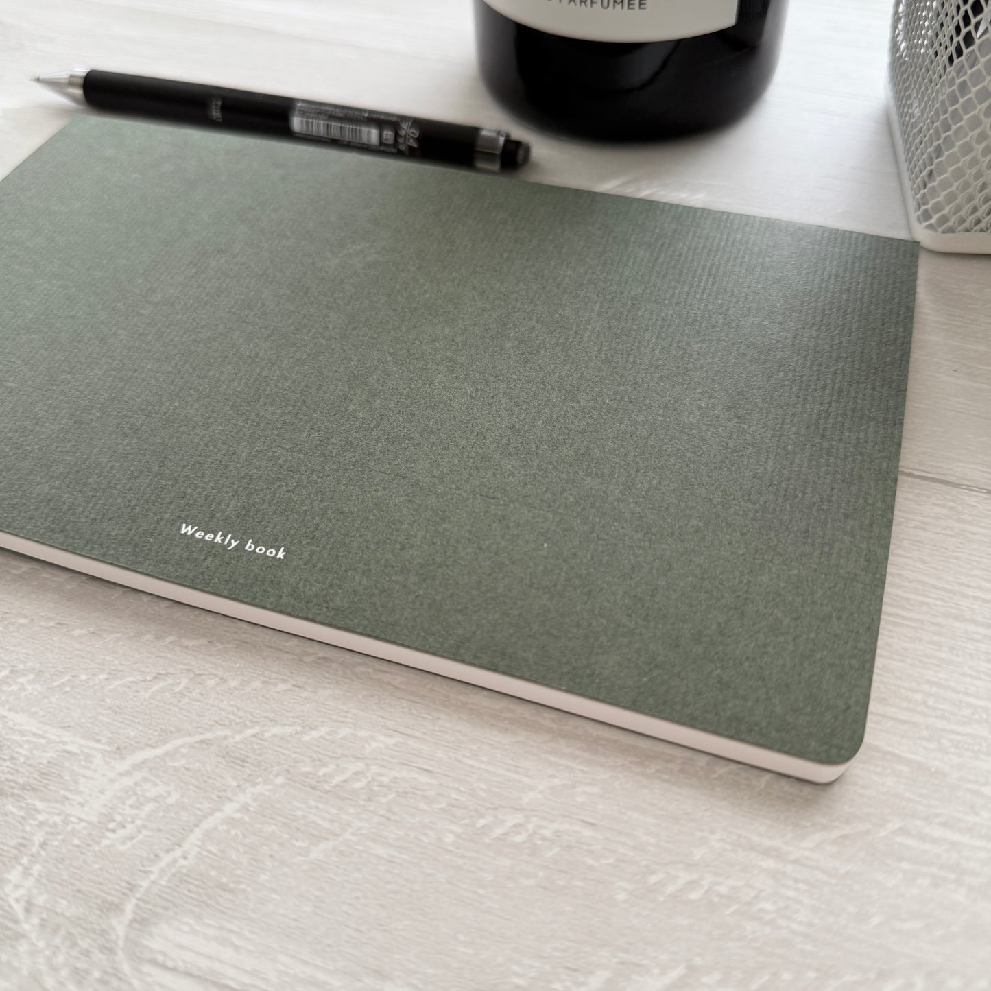 Analogue Keeper 2025 NEW Weekly Book