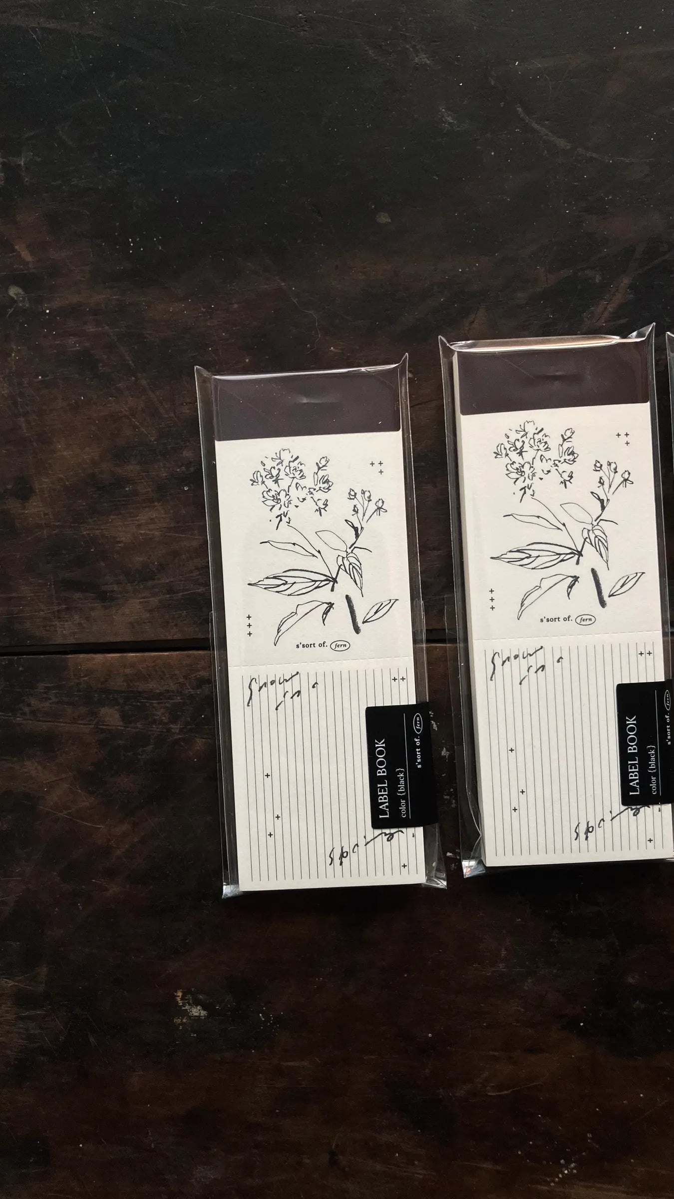 Somesortof.fern Bridal Wreath Label Book