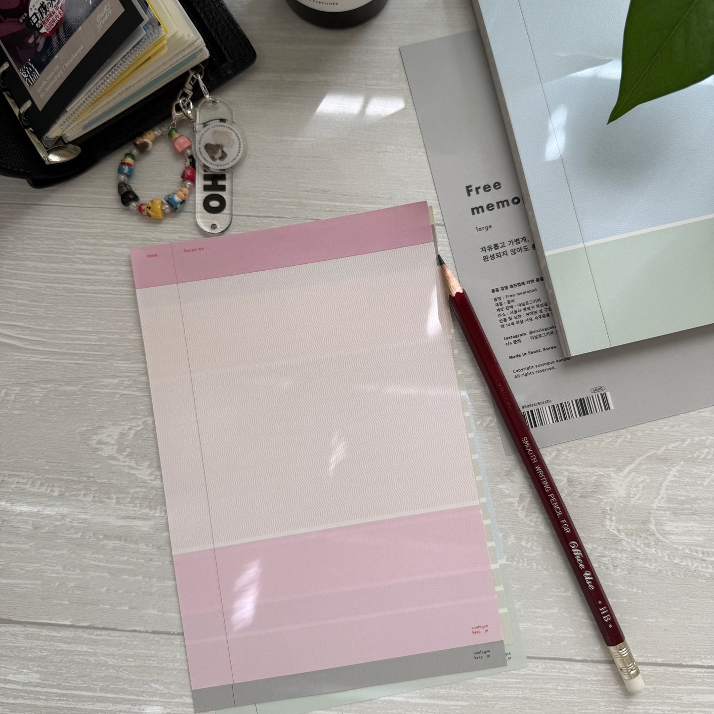 Analogue Keeper 2025 NEW Free Memo / 3 Sizes