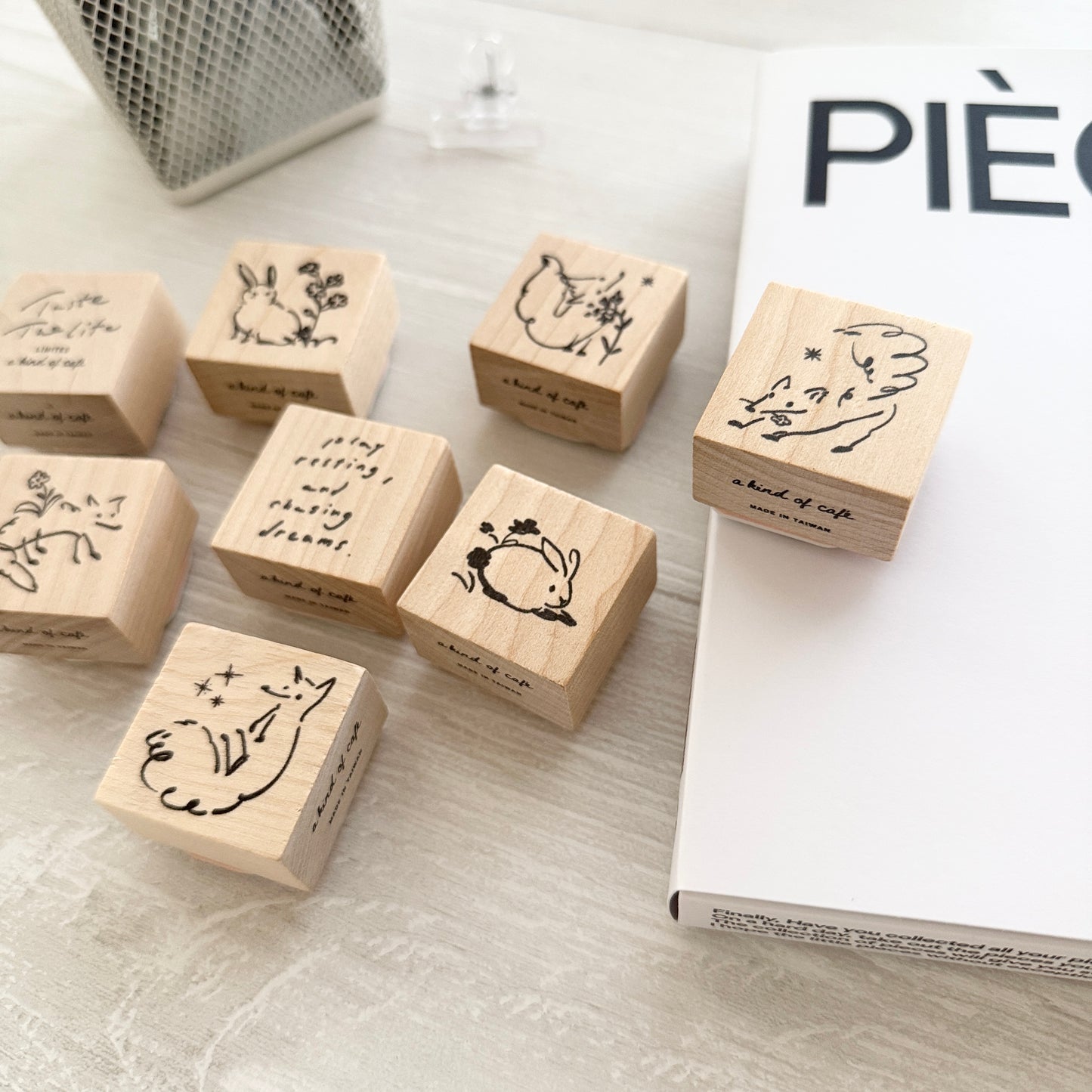 A Kind of Café Humming Breeze Stamp Set