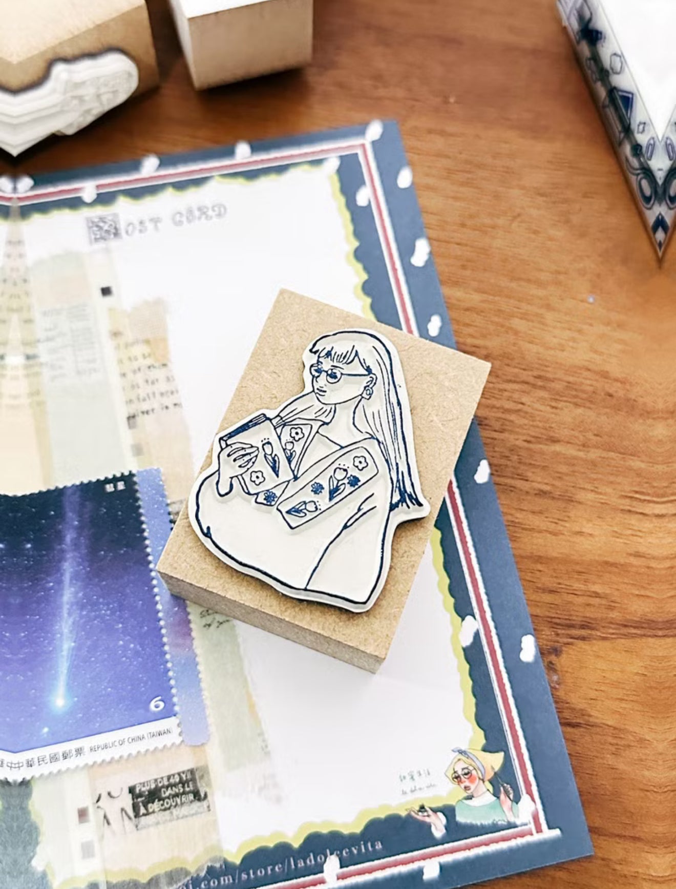 La Dolce Vita Beautiful Girl Rubber Stamp / 4 Designs