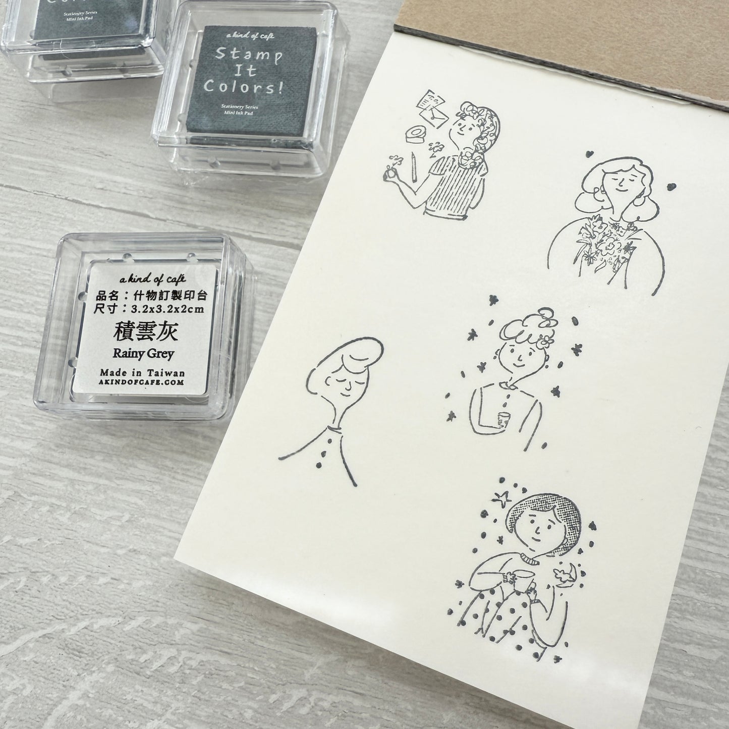 A kind of cafe Stamp it Colors Ink Pad / Rainy Grey