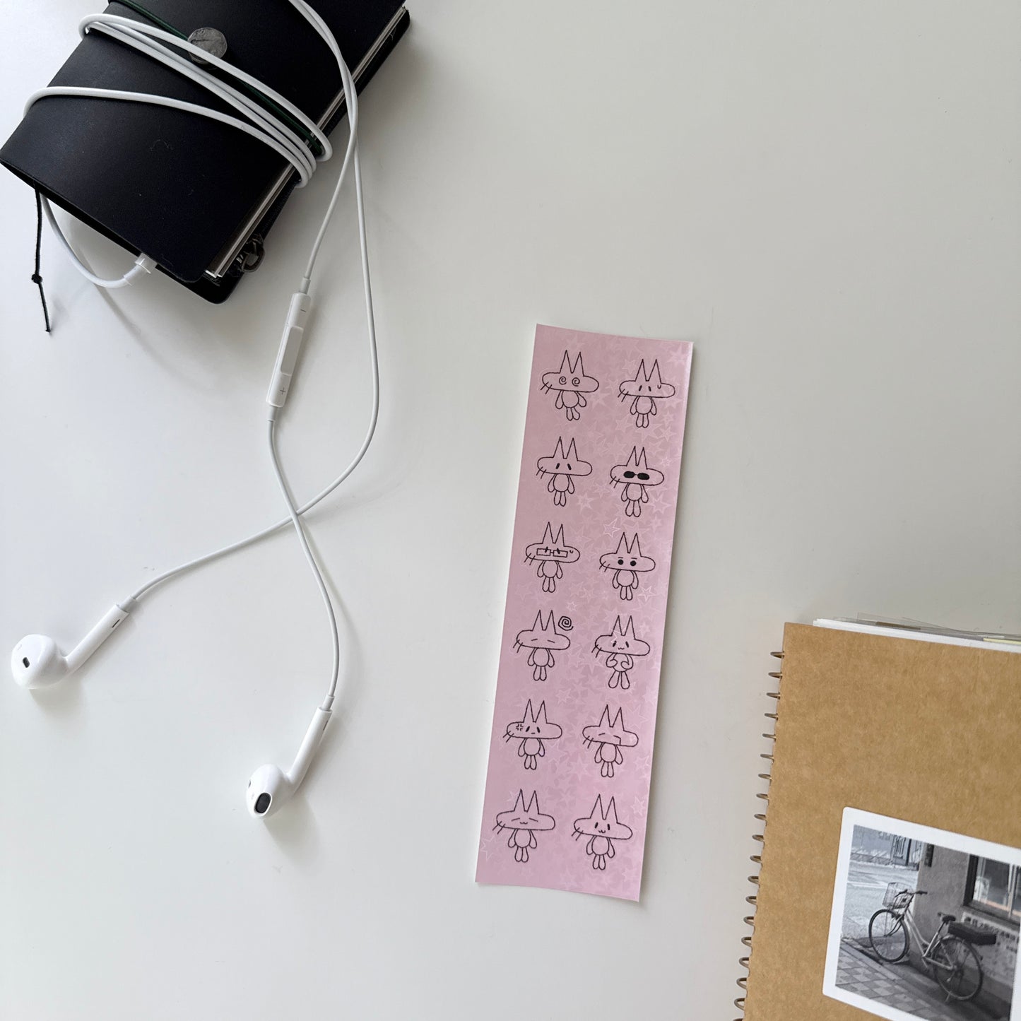 Jeongo Innerside Cat Sticker // Pink