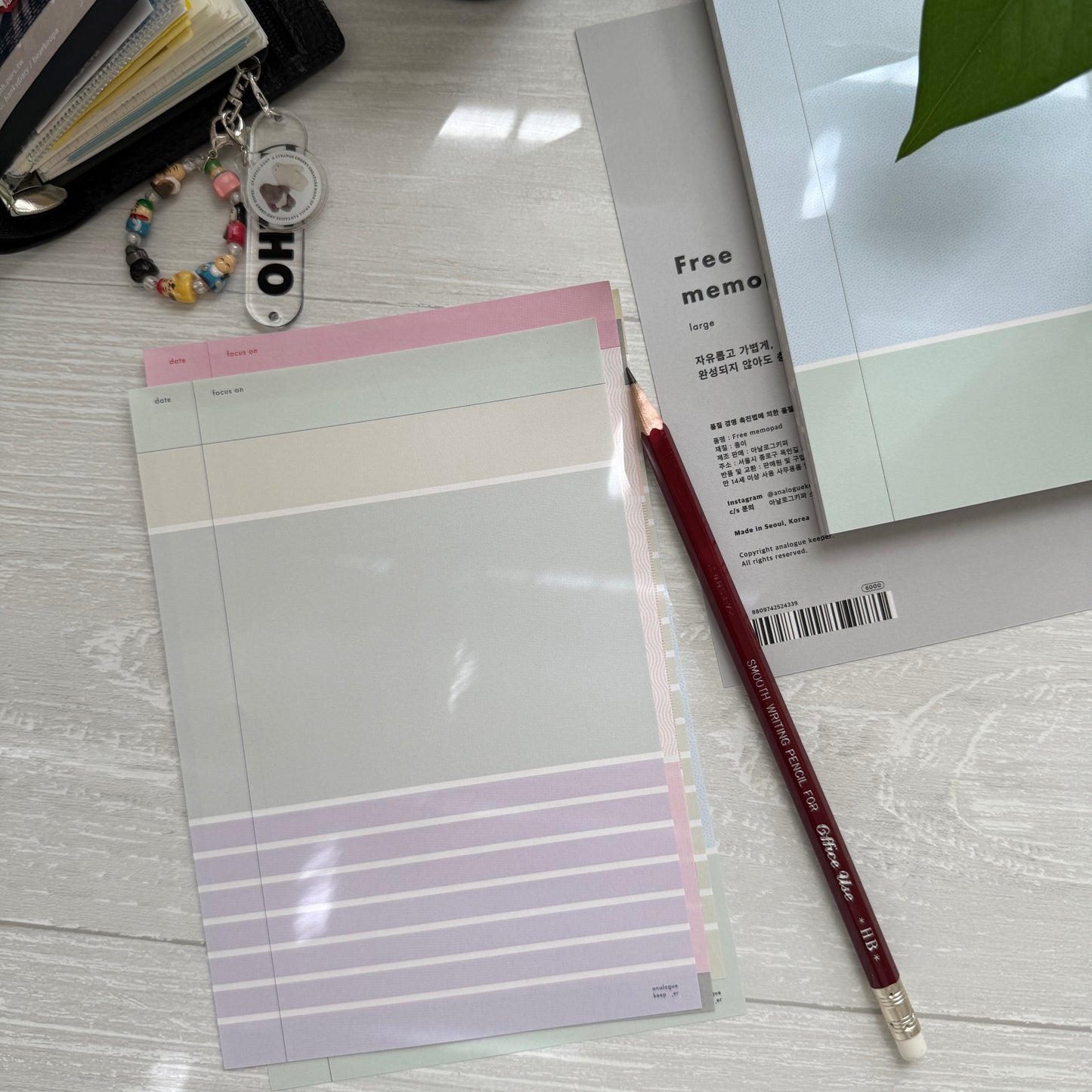 Analogue Keeper 2025 NEW Free Memo / 3 Sizes