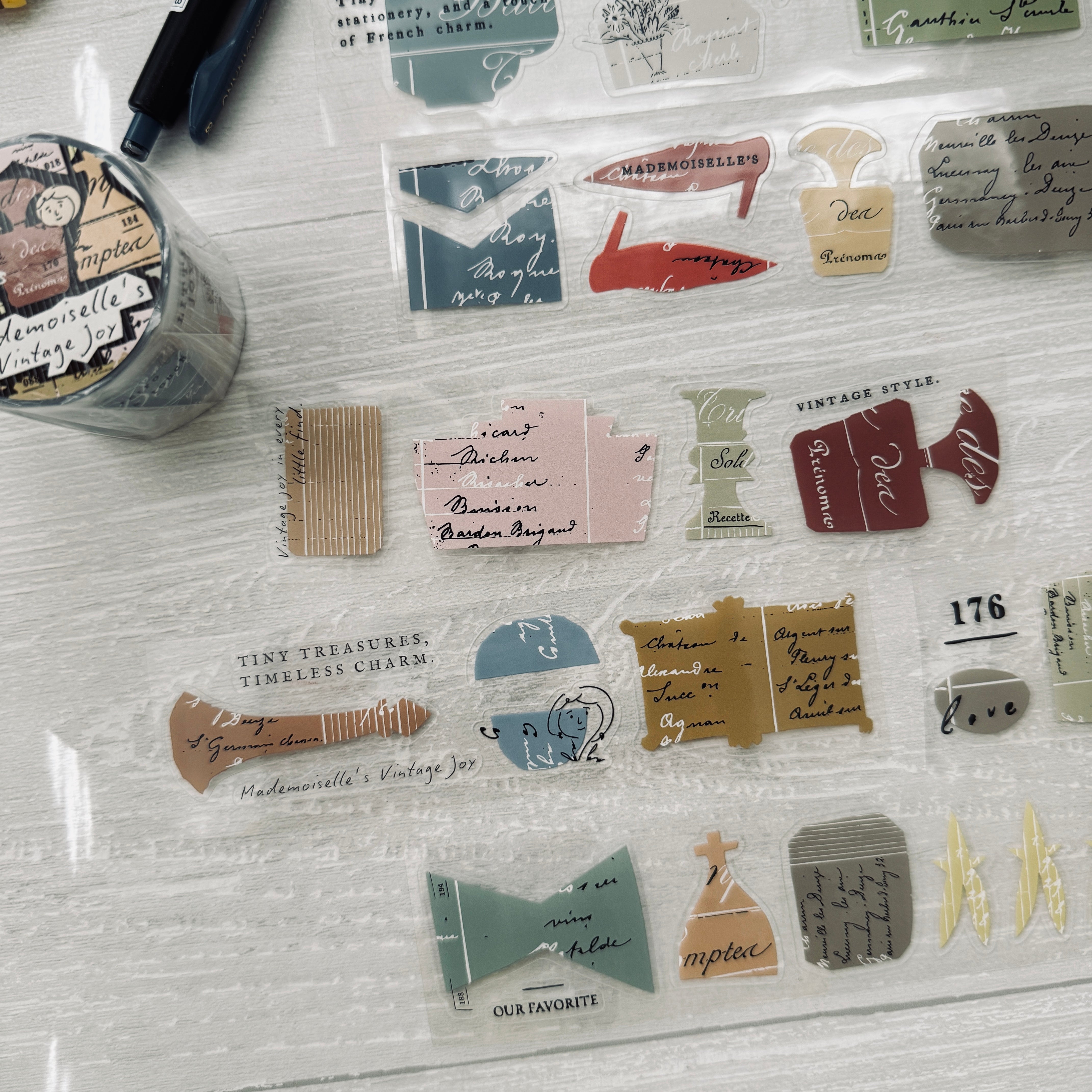 A Kind of Café Mademoiselle's Vintage Joy Kiss-cut PET Sticker Roll ...