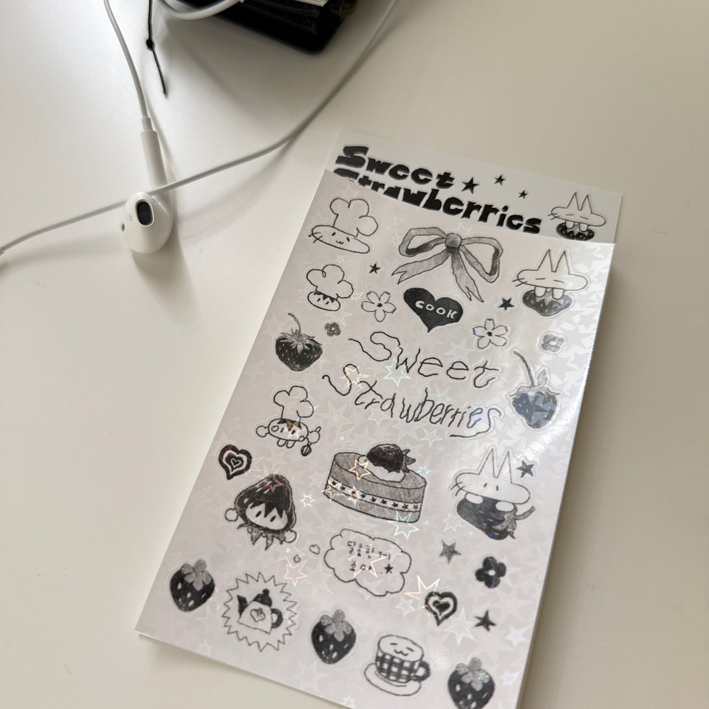Jeongo Innerside Drawing Sticker // Sweet Strawberries