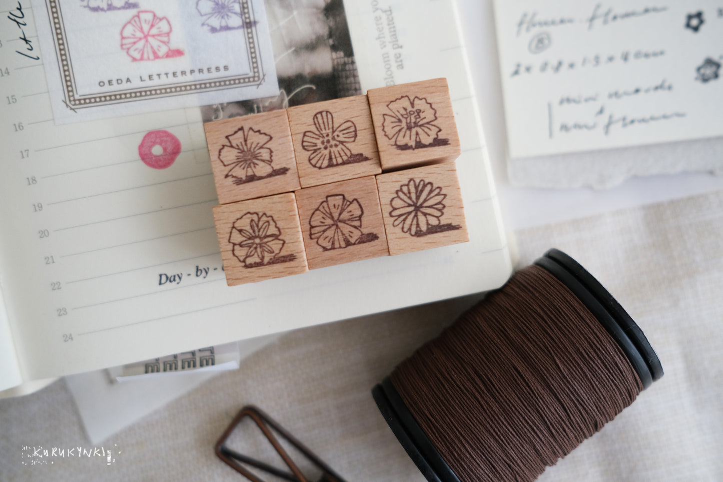 Kurukynki FLOWER.flower Rubber Stamp Set // Little Flowers