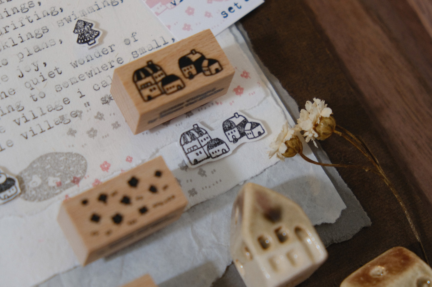 [ PRE-ORDER ONLY ] EileenTai 2025 Summer NEW / Little Village Stamp Set (A)