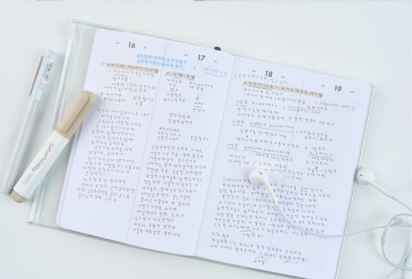 [ PREORDER ] Analogue Keeper 2027 Daily Diary