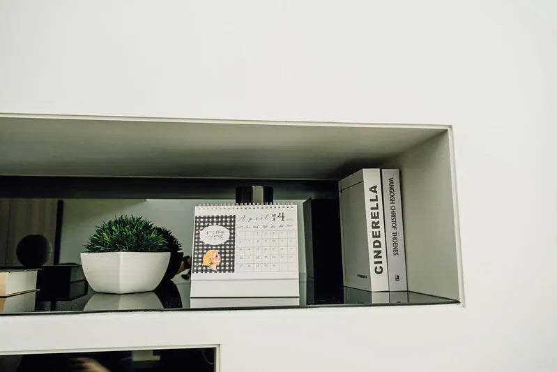 La Dolce Vita 2026 Desktop Calendar