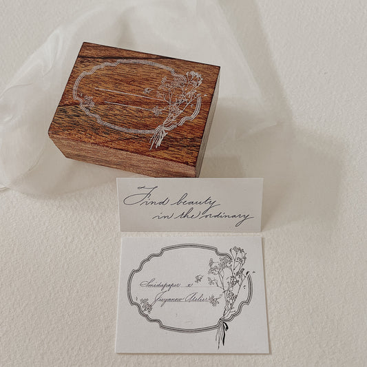 Jieyanow Atelier Find Beauty Flower Frame Rubber Stamp