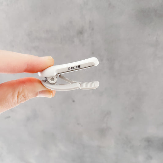 Kokuyo Clip & Cut Washi Tape Cutter (For tapes 20 to 25 mm in width)