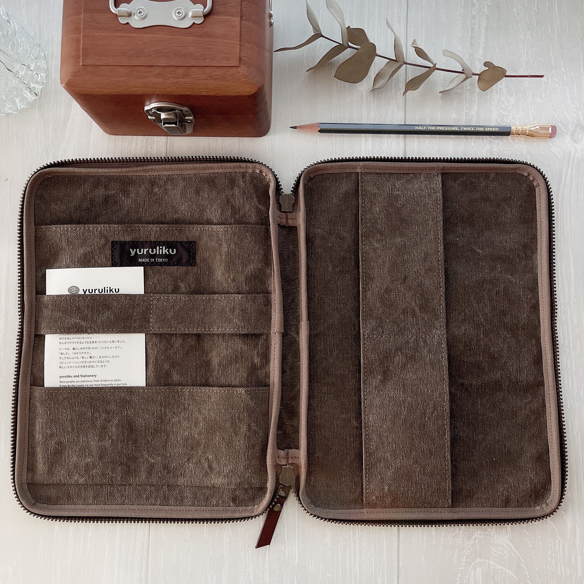 Yuruliku FLAT Tool Case // A5 – Journal Station