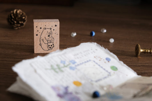 Eileentai.85 Starry Sky Bear Hug Rubber Stamp